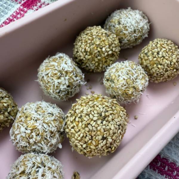 Energy balls χωρίς ξηρούς καρπούς